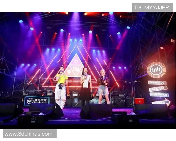 球星见面激情碰撞篮球与足球跨界互动盛宴引爆全场热情 球星见面激情碰撞篮球与足球跨界互动盛宴引爆全场热情