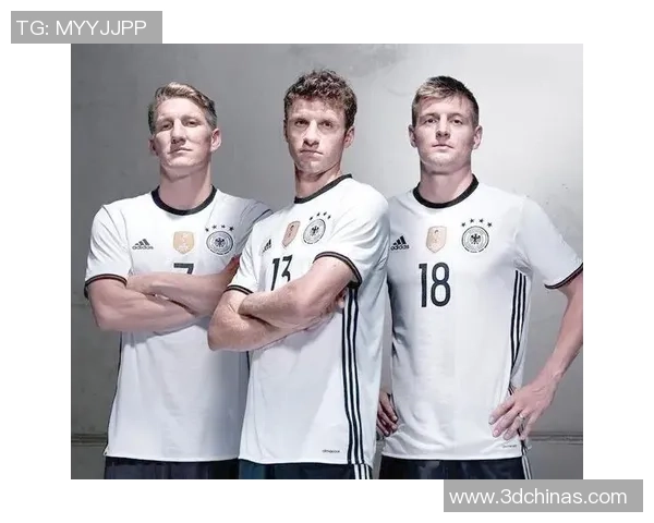 聚焦德国足球传奇球员回顾与影响力分析，探索他们如何塑造现代足球文化