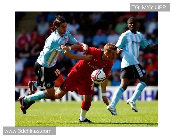 足球鬼畜风暴再起：球星们的搞笑瞬间与奇葩操作大集合